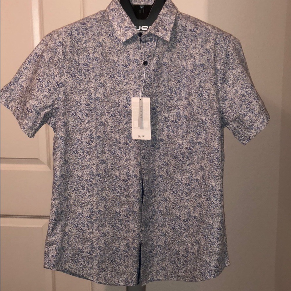 Men’s large short sleeve